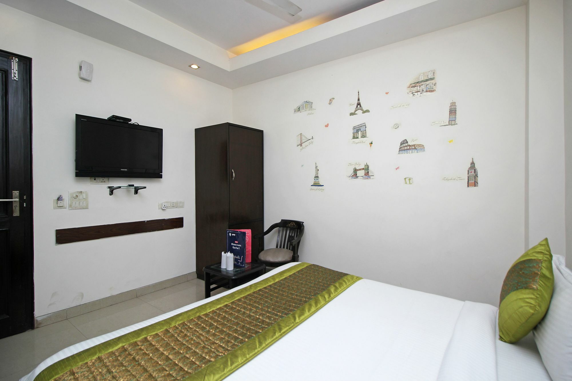 Oyo 9030 Hotel Delhi Airport Plaza Нью-Делі Екстер'єр фото