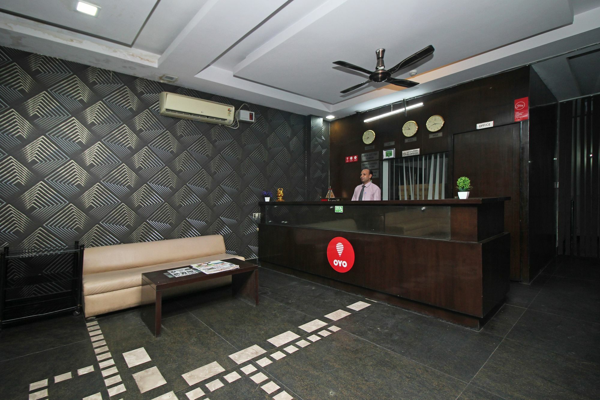 Oyo 9030 Hotel Delhi Airport Plaza Нью-Делі Екстер'єр фото