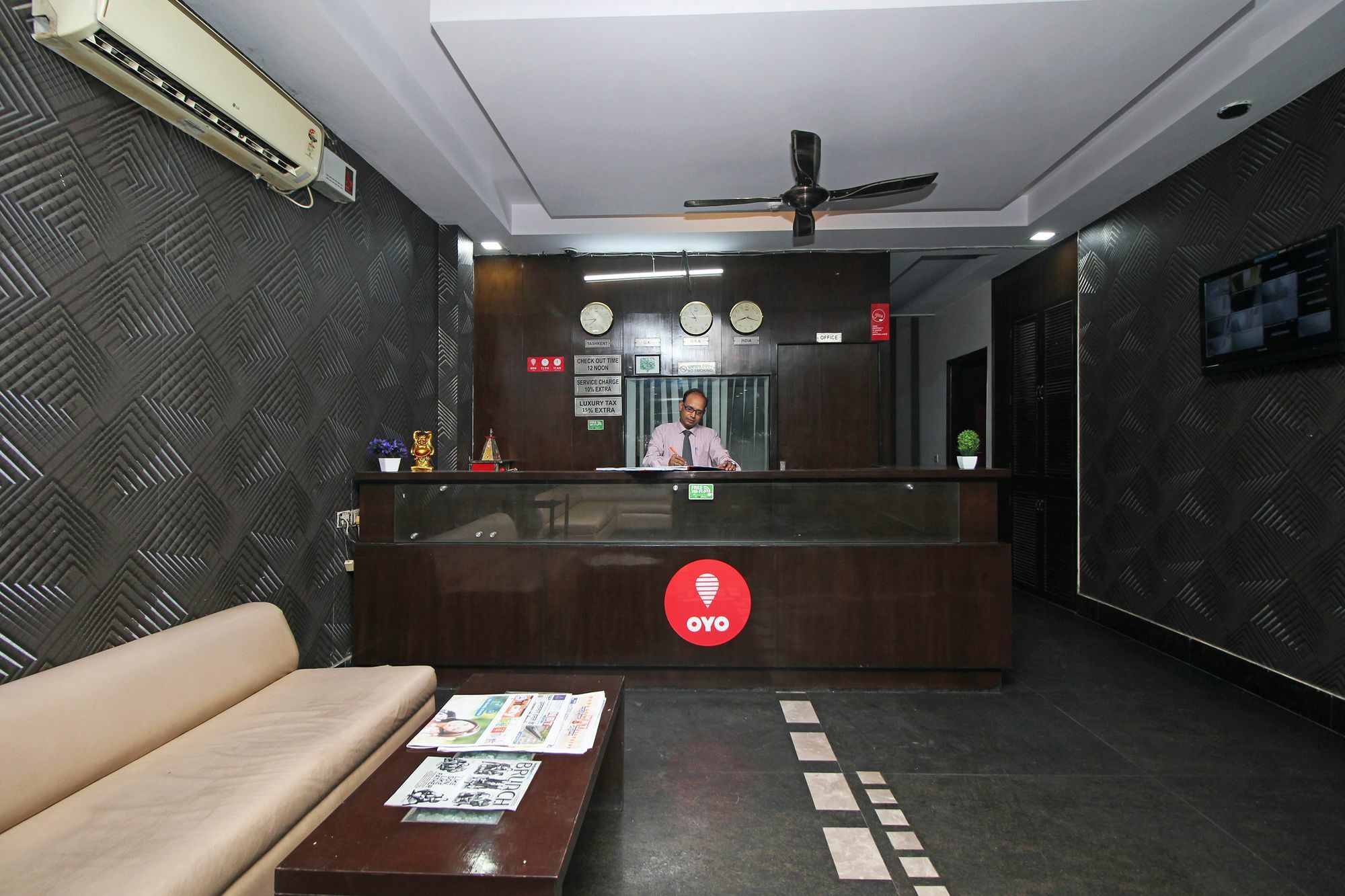 Oyo 9030 Hotel Delhi Airport Plaza Нью-Делі Екстер'єр фото